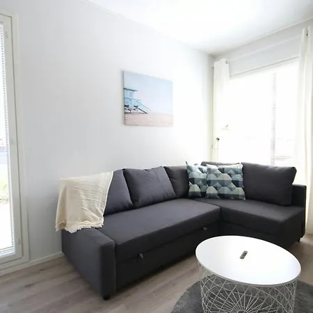 Convenient For 6 Espoo