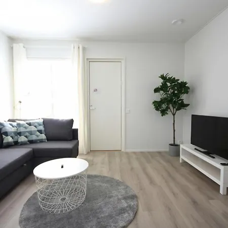 Convenient For 6 * Espoo